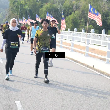 Runner Photo 6921767