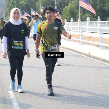 Runner Photo 6921777