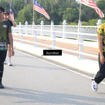 Runner Photo 6921780