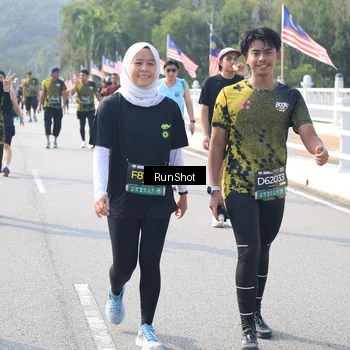 Runner Photo 6921783