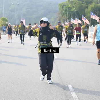Runner Photo 6921794