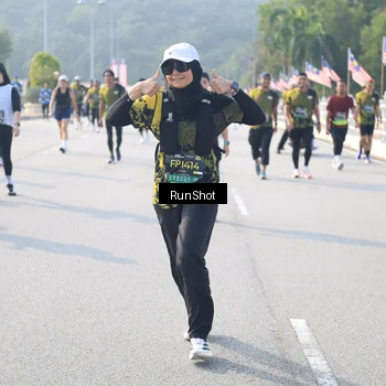 Runner Photo 6921798