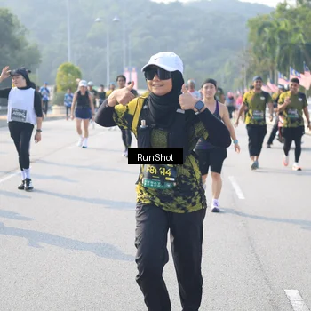 Runner Photo 6921802