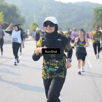 Runner Photo 6921803