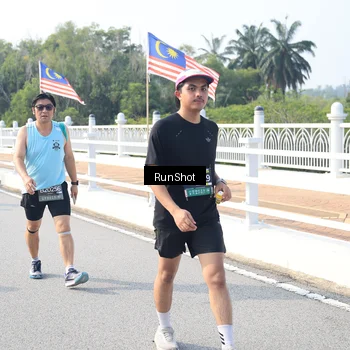 Runner Photo 6921811