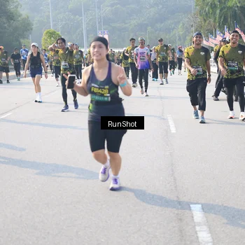 Runner Photo 6921816