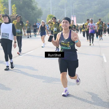 Runner Photo 6921817