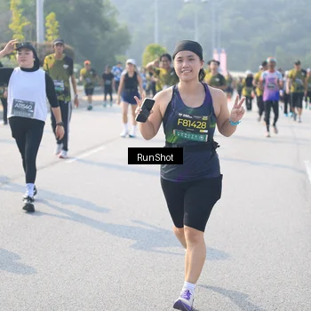 Runner Photo 6921821
