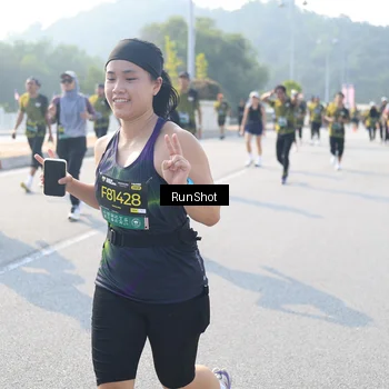 Runner Photo 6921830