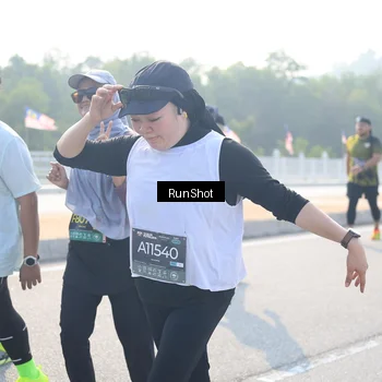 Runner Photo 6921848