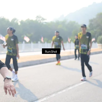 Runner Photo 6921852