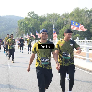 Runner Photo 6921856
