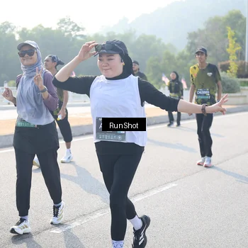 Runner Photo 6921857