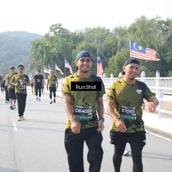 Runner Photo 6921861