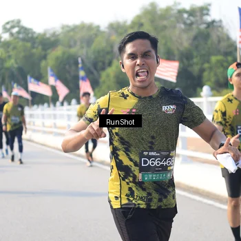 Runner Photo 6921889