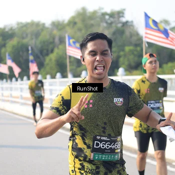 Runner Photo 6921891