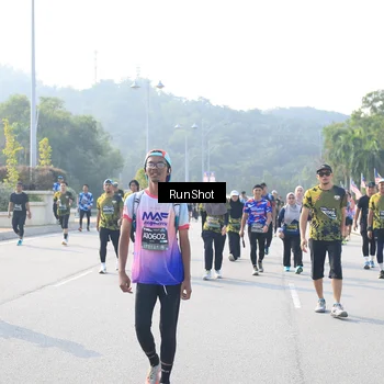 Runner Photo 6921896