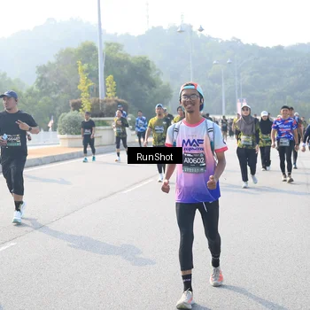 Runner Photo 6921901