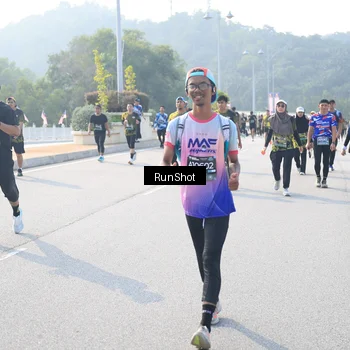 Runner Photo 6921904