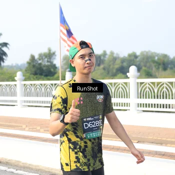 Runner Photo 6921915