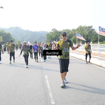 Runner Photo 6921922