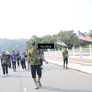 Runner Photo 6921924