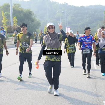 Runner Photo 6921930