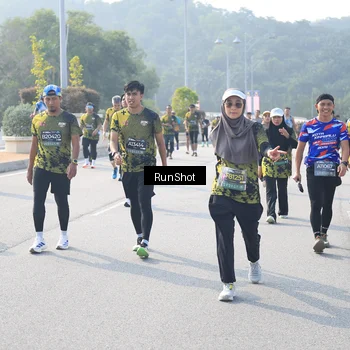 Runner Photo 6921933