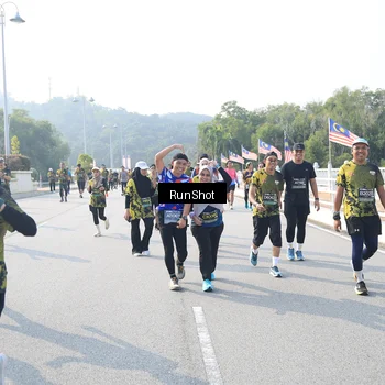 Runner Photo 6921944