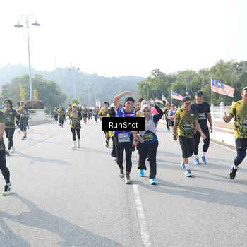 Runner Photo 6921950