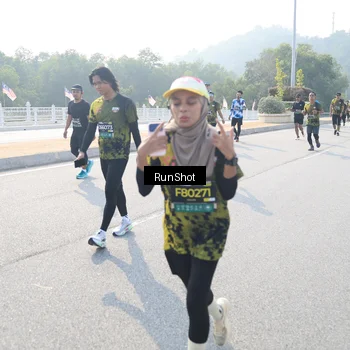 Runner Photo 6921981