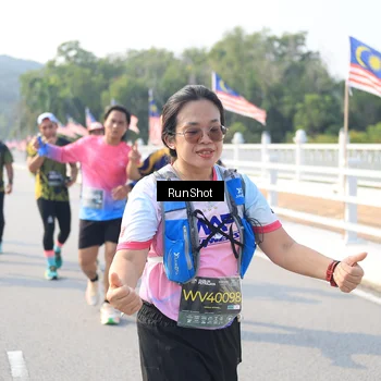 Runner Photo 6922008