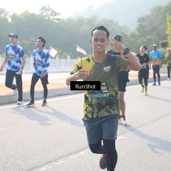 Runner Photo 6922013