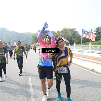 Runner Photo 6922026