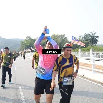 Runner Photo 6922029
