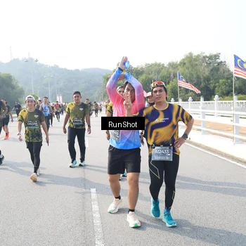 Runner Photo 6922036