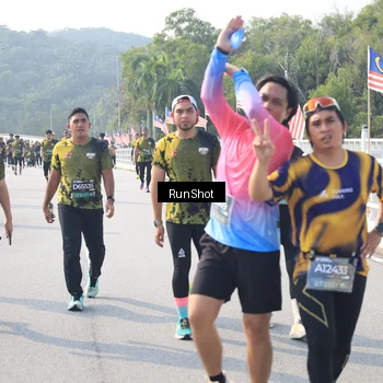 Runner Photo 6922037
