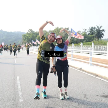 Runner Photo 6922046