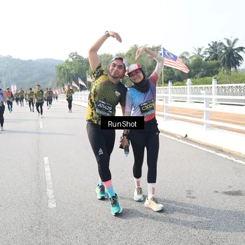 Runner Photo 6922047