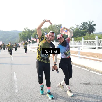 Runner Photo 6922053