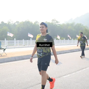 Runner Photo 6922073