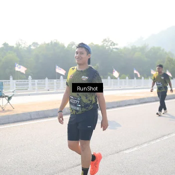 Runner Photo 6922074