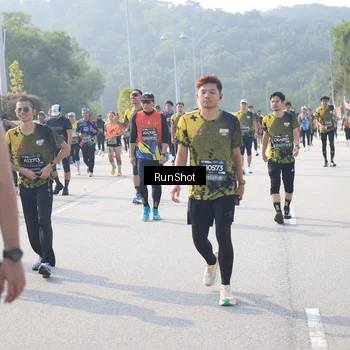 Runner Photo 6922085