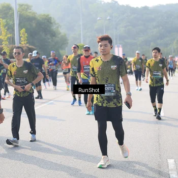 Runner Photo 6922088