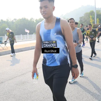 Runner Photo 6922095
