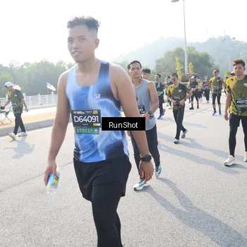 Runner Photo 6922096