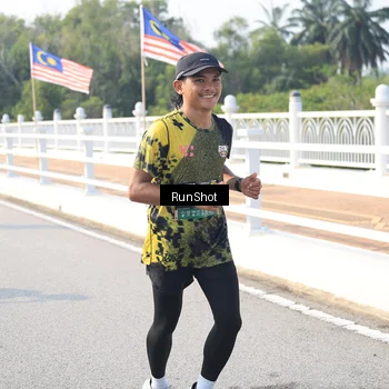 Runner Photo 6922105