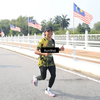 Runner Photo 6922108