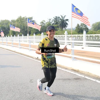 Runner Photo 6922111