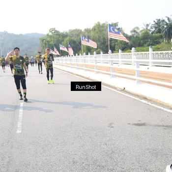 Runner Photo 6922114
